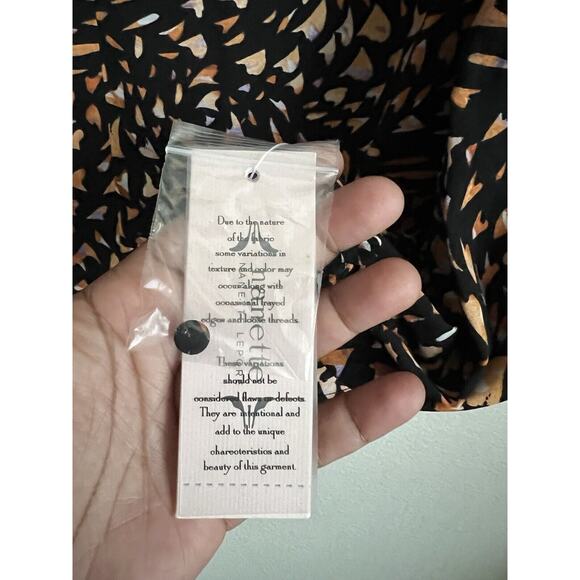 NWT Nanette Lepore Womens 1/2 Button Blouse Top Multicolor Print Size Small - Picture 5 of 9